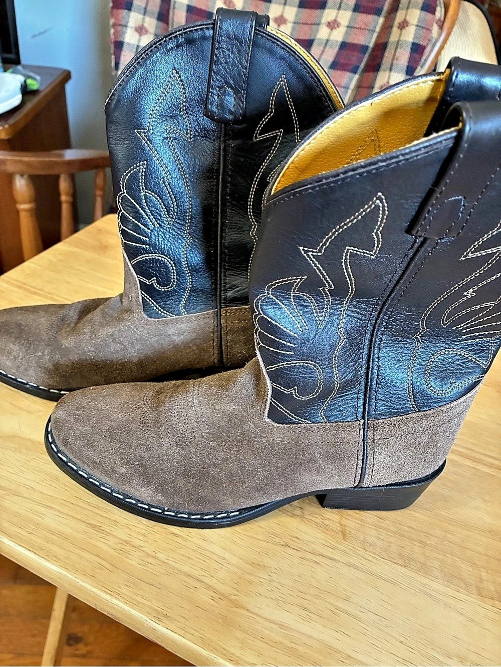 Youth Masterson brown suede and black leather western cowboy boots Size 1.5